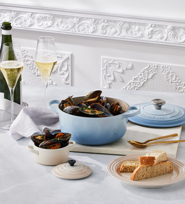 Summer Garlic Moules